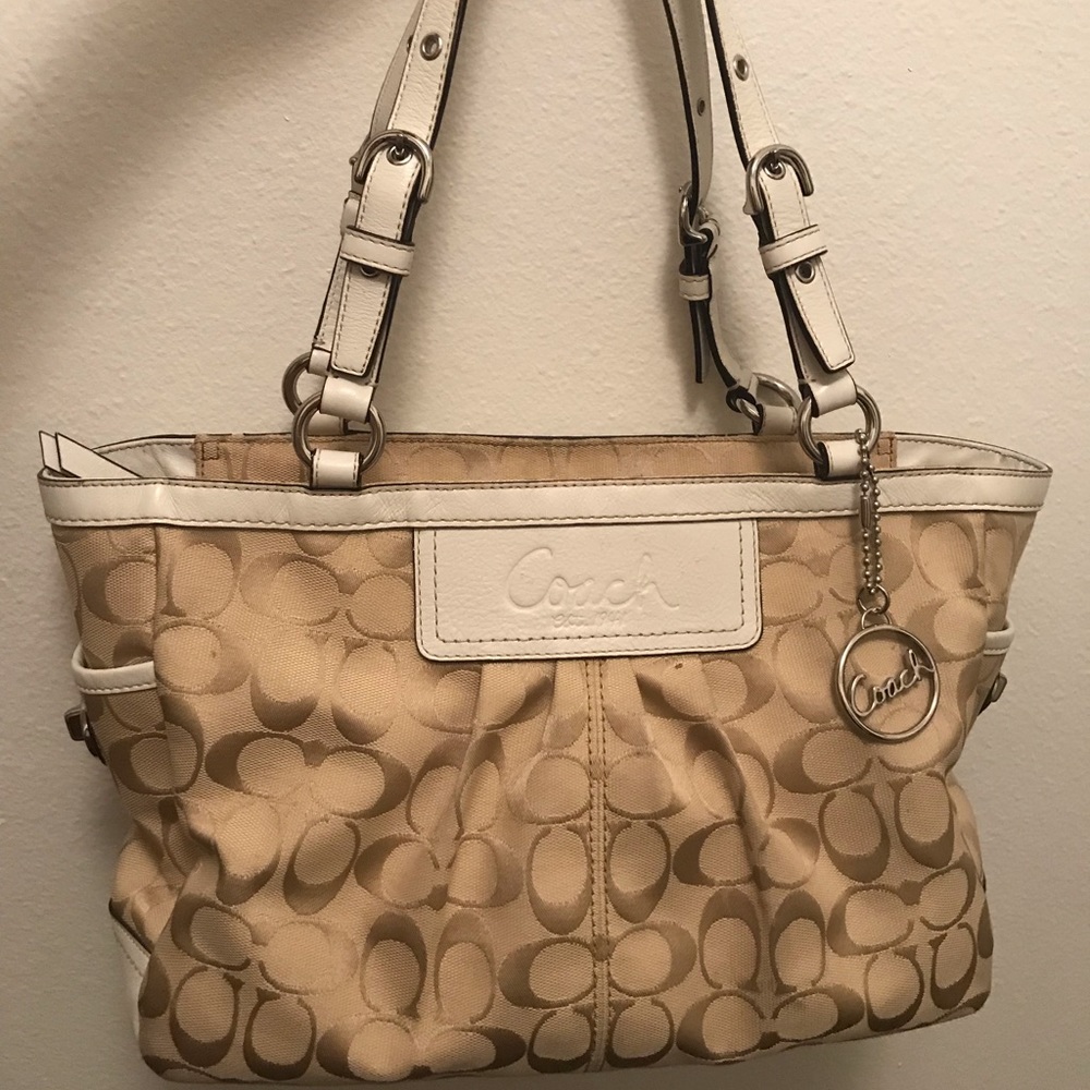 Coach Signature Pleated Gallery Tote